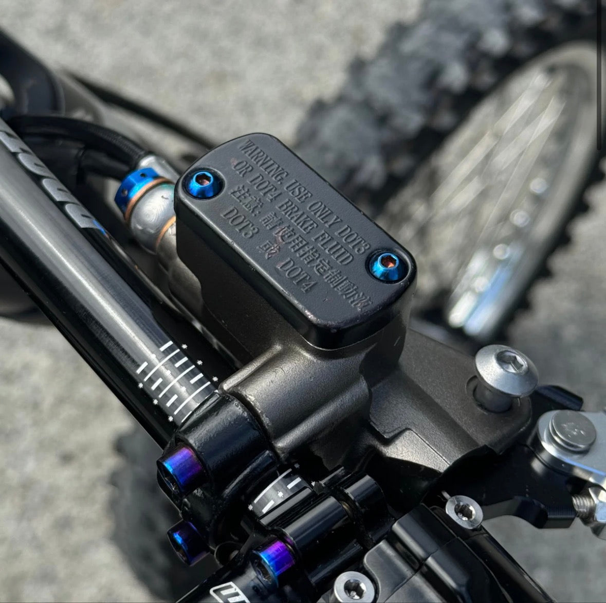 Titanium Ultra Bee Brake Reservoir Bolts